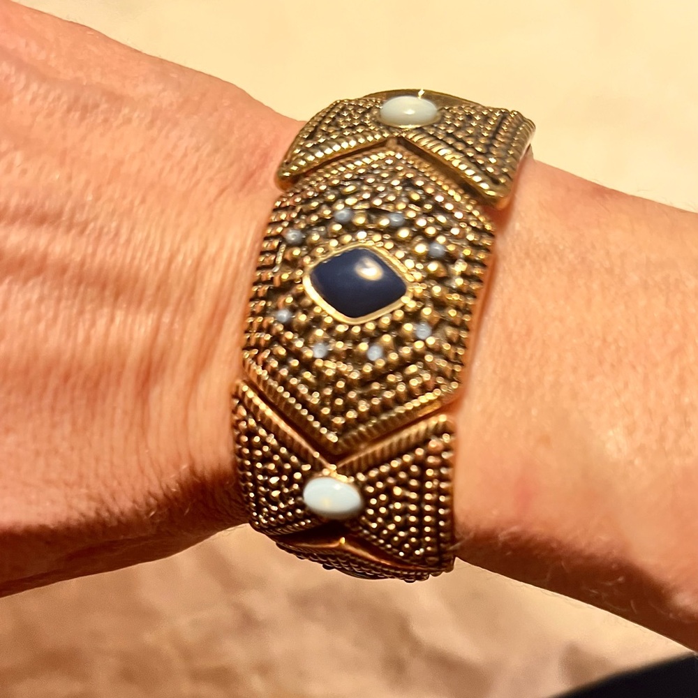Heidi Daus Age of Elegance Antiqued Bronze Cabochon Hinged Bangle Bracelet - UV